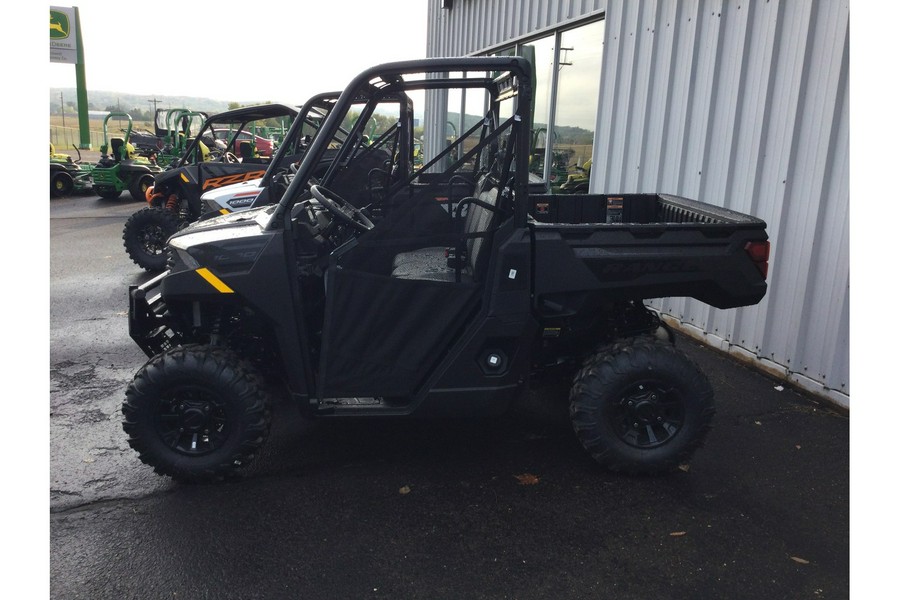 2024 Polaris Industries RANGER 1000 Premium Granite Gray