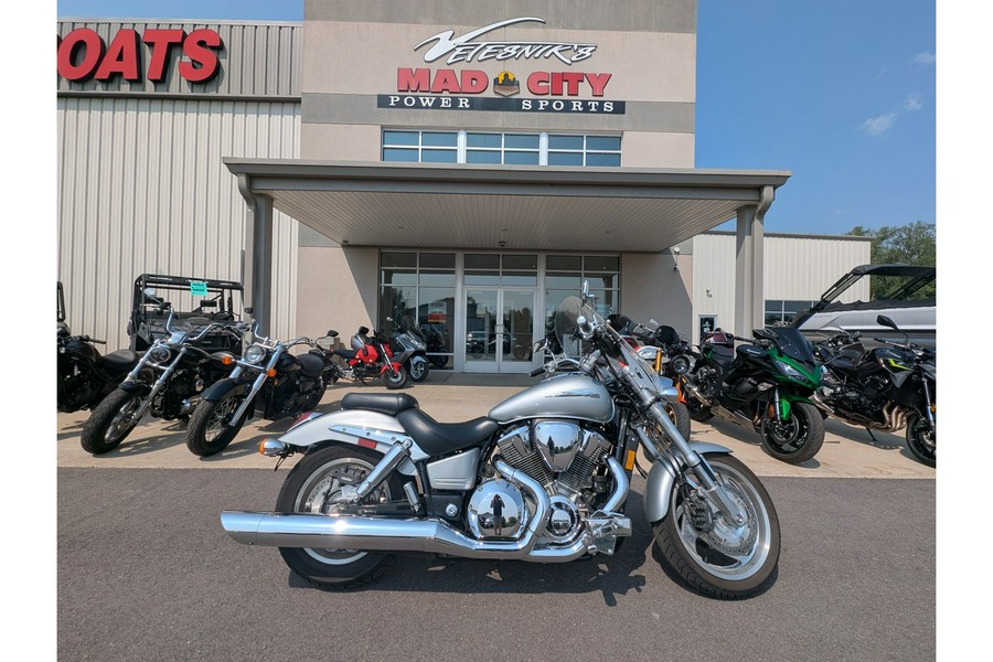 2002 Honda VTX1800C