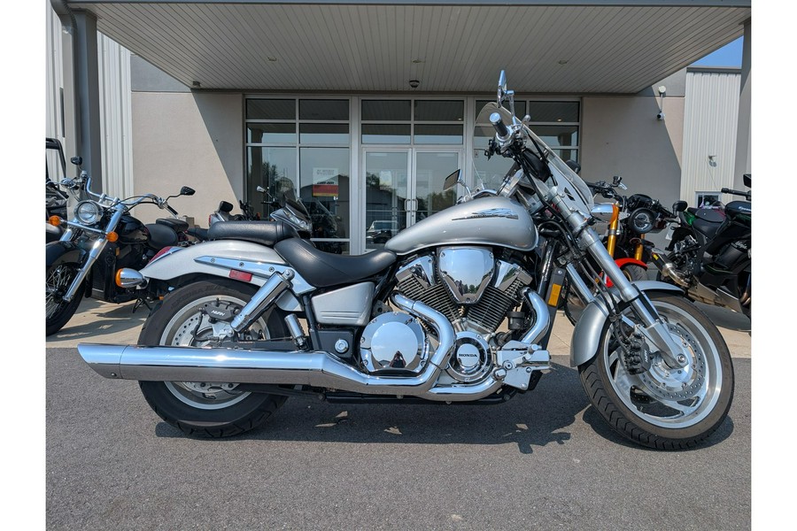 2002 Honda VTX1800C