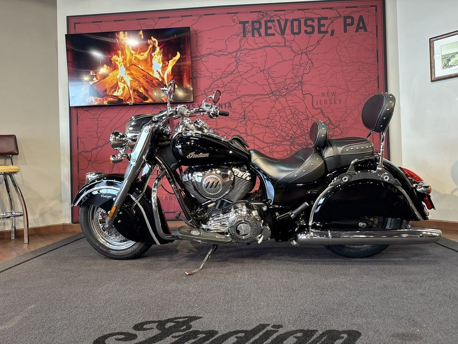 2014 Indian Motorcycle® Chief® Vintage Thunder Black