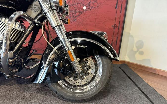 2014 Indian Motorcycle® Chief® Vintage Thunder Black