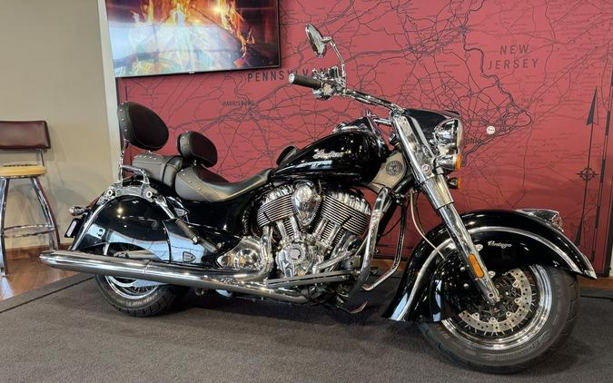 2014 Indian Motorcycle® Chief® Vintage Thunder Black