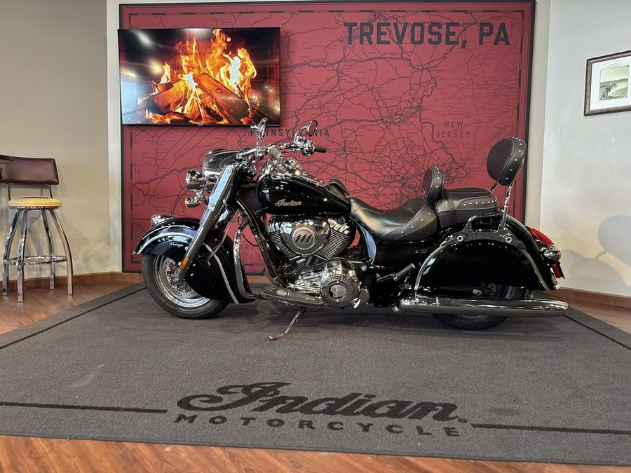 2014 Indian Motorcycle® Chief® Vintage Thunder Black