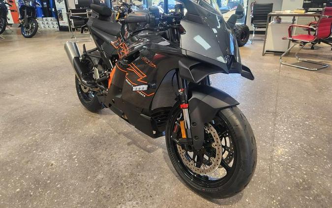 2026 KTM 990 RC R