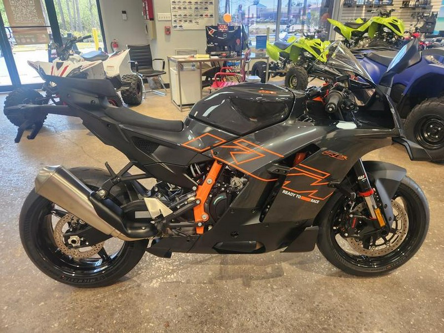 2026 KTM 990 RC R