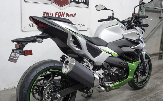 2024 Kawasaki Z7 Hybrid ABS