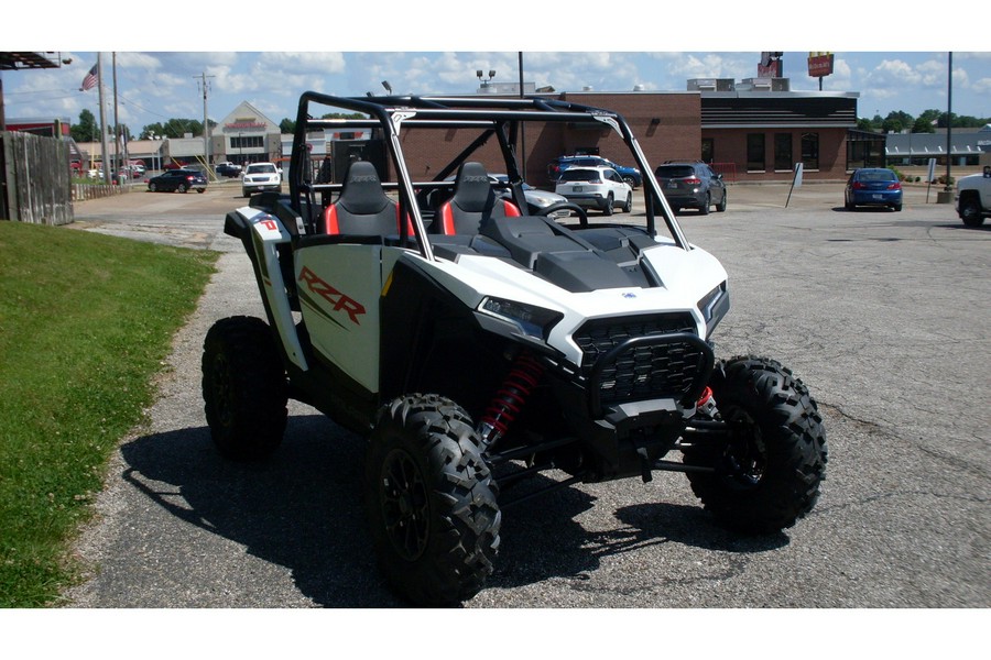 2024 Polaris Industries RZR XP 1000 Sport White Lightning