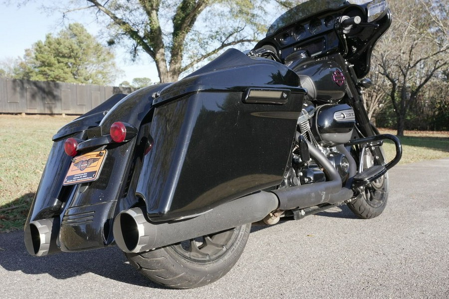 2018 Harley-Davidson® FLHXS - Street Glide® Special