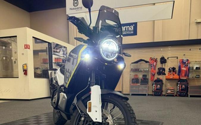 2024 Husqvarna Norden 901