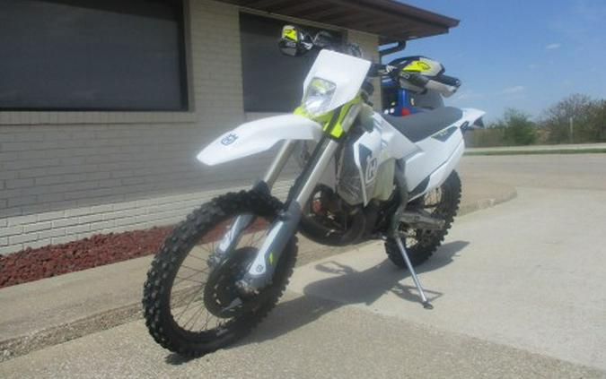 2022 Husqvarna TE 300i