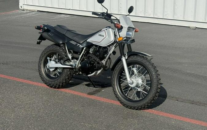 2027 Yamaha TW200V1