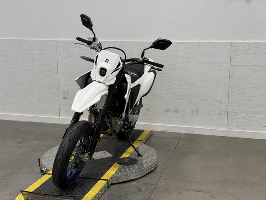 2026 Suzuki DR-Z 4SM
