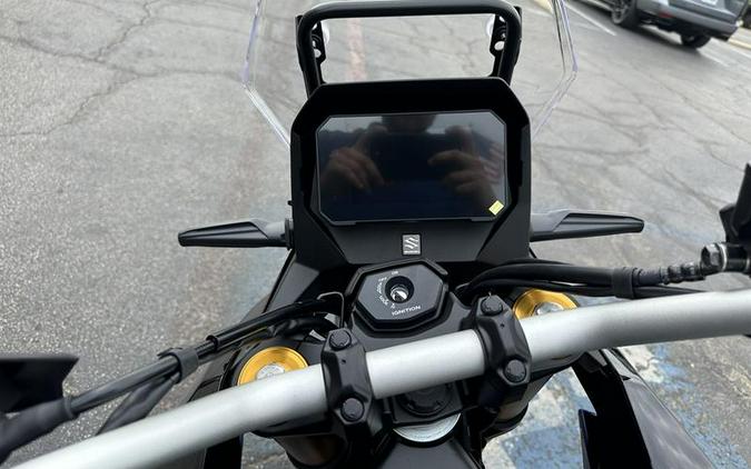 2023 Suzuki V-Strom 800DE Adventure