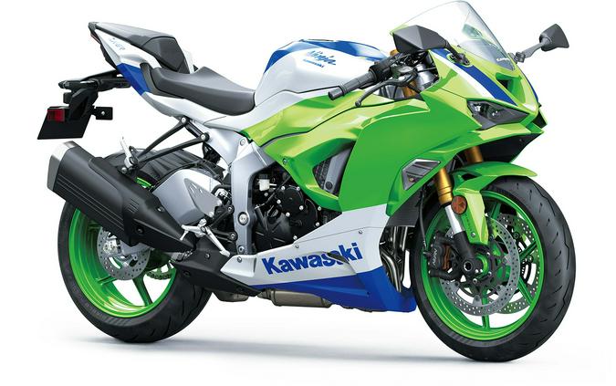 2024 Kawasaki Ninja ZX-6R Review [13 Fast Facts From the Track]