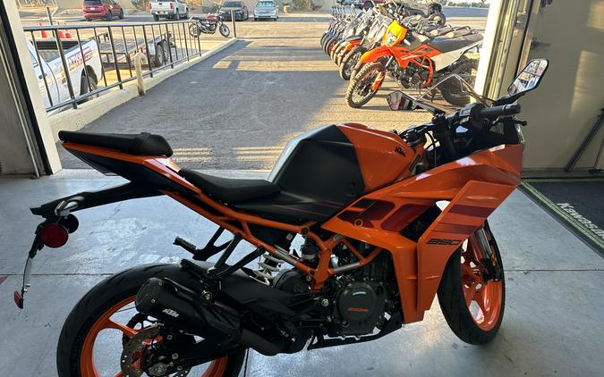 2024 KTM RC 390