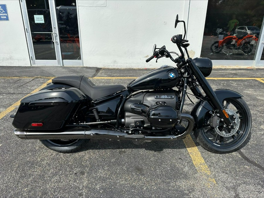 2025 BMW R 18 Roctane