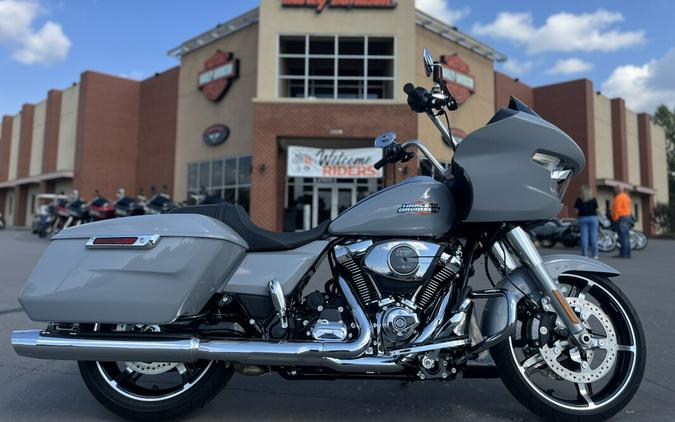 2025 Harley-Davidson® Road Glide® FLTRX Billiard Gray