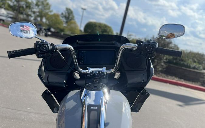 2025 Harley-Davidson® Road Glide® FLTRX Billiard Gray
