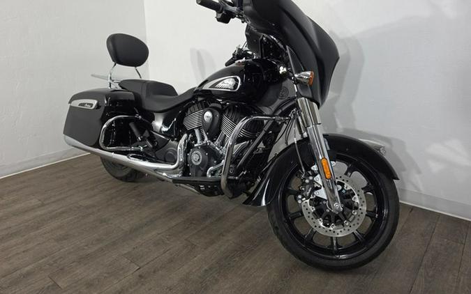 2024 Indian Chieftain Black Metallic