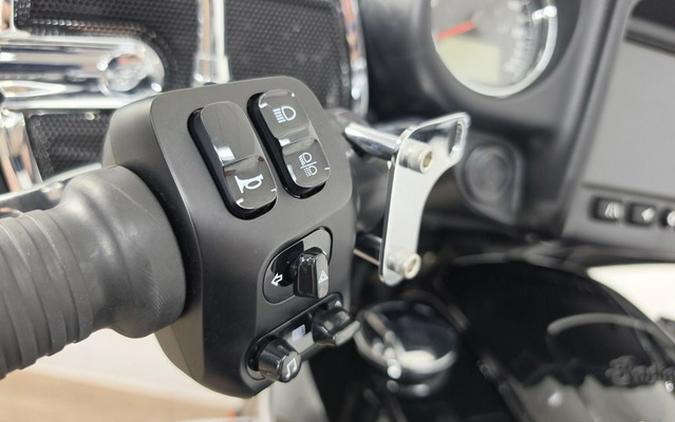 2024 Indian Chieftain Black Metallic