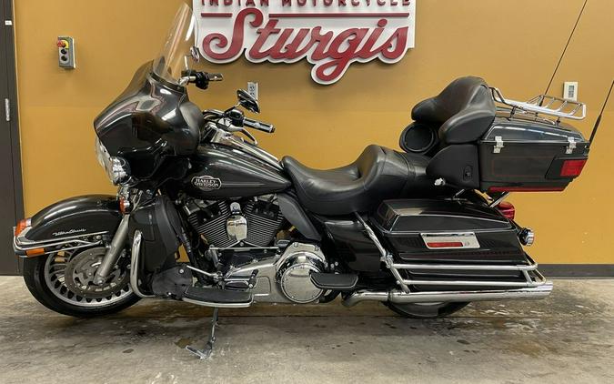 2009 Harley-Davidson® FLHTCU - Ultra Classic® Electra Glide®