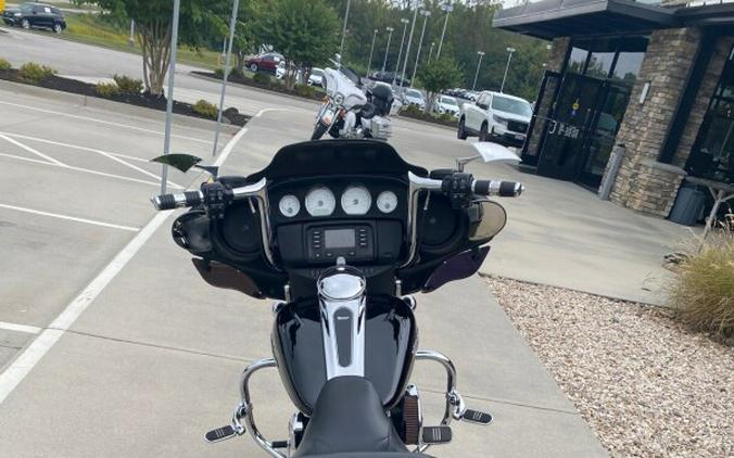 2014 Harley-Davidson Street Glide Vivid Black