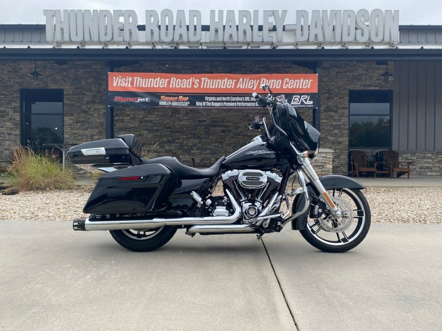 2014 Harley-Davidson Street Glide Vivid Black