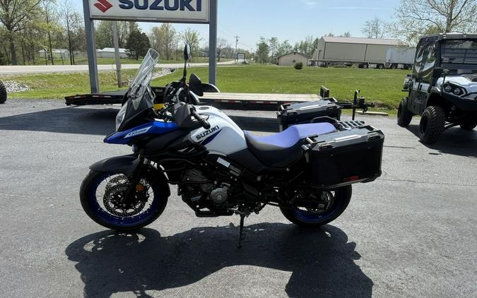 2024 Suzuki V-Strom 650XT Adventure