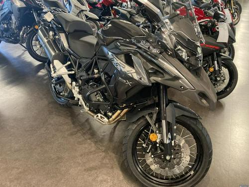 2021 Benelli TRK502X Review (14 Fast Facts for Adventure Touring)