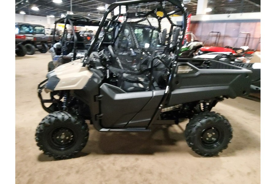 2024 Honda PIONEER 700