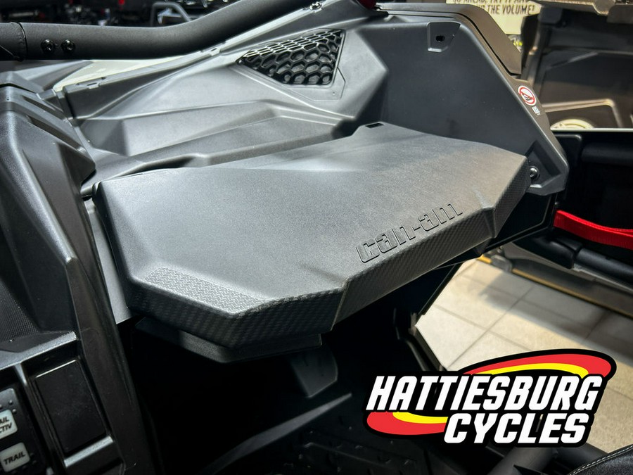 2025 Can-Am Maverick X3 X rc TURBO RR 72