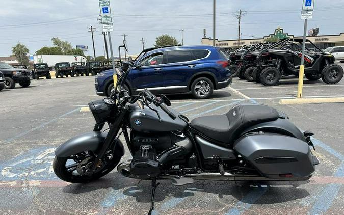 2024 BMW R 18 Roctane Black Storm Metallic