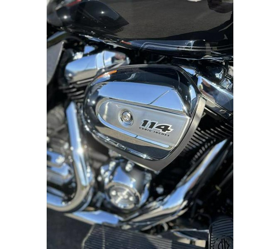 2024 Harley-Davidson® FLHTCUTG - Tri Glide® Ultra