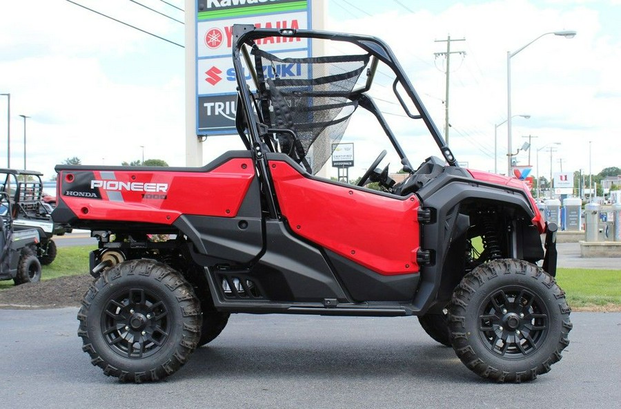 2024 Honda Pioneer 1000 Deluxe