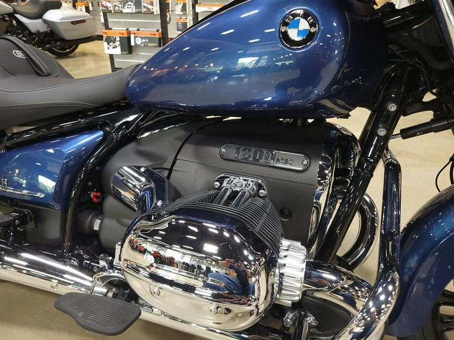 2023 BMW R 18 B Gravity Blue Metallic