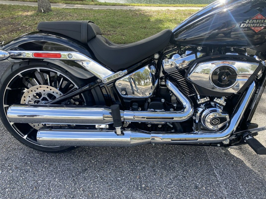 2025 Harley-Davidson® Breakout®