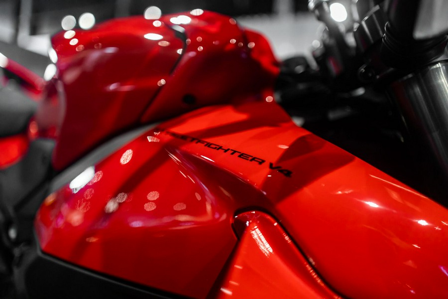 2026 Ducati Streetfighter V4