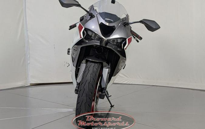 2025 Kawasaki Ninja ZX-6R ABS KRT Edition