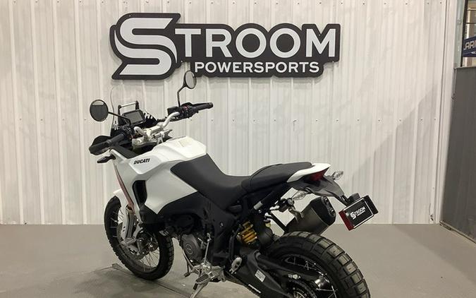 2026 Ducati DesertX V2 Matte Star White Silk