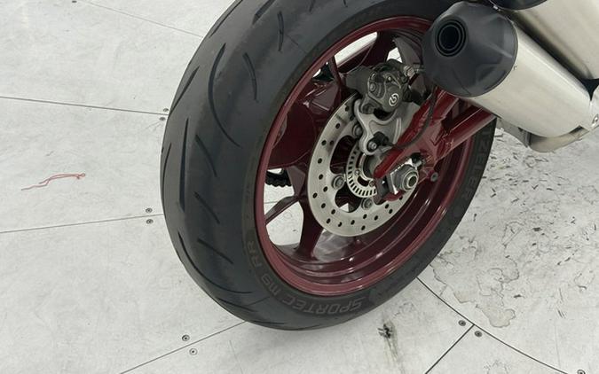 2024 Indian FTR R Carbon Carbon Fiber
