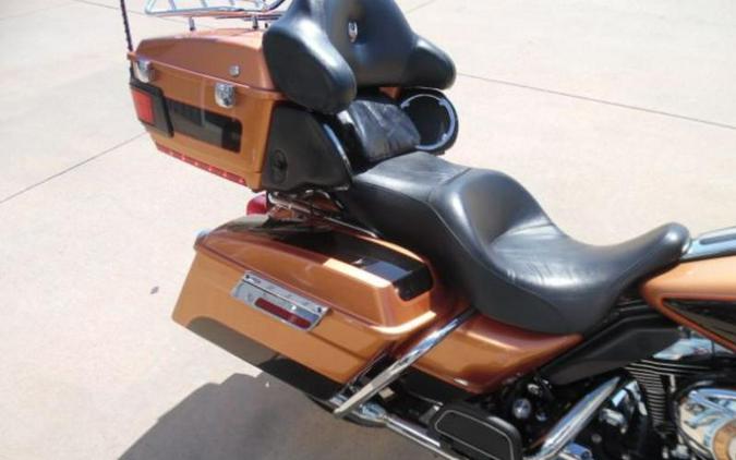 2008 Harley-Davidson® FLHTCU ANV