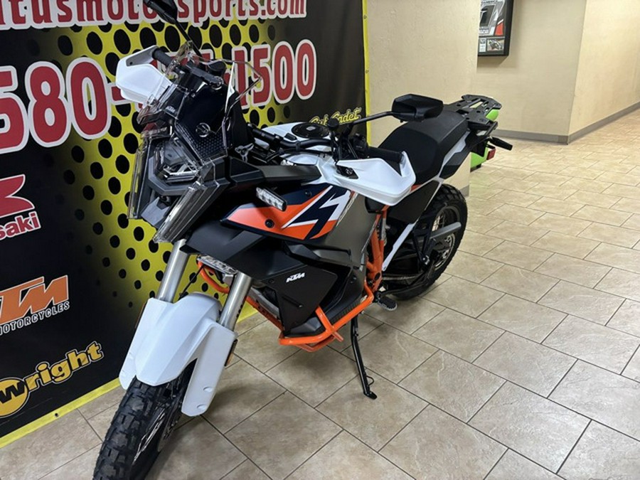 2026 KTM Super Adventure 1390 R
