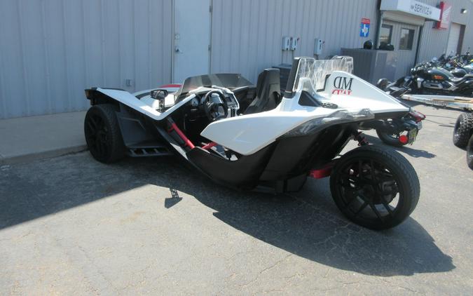 2016 POLARIS SLINGSHOT SL