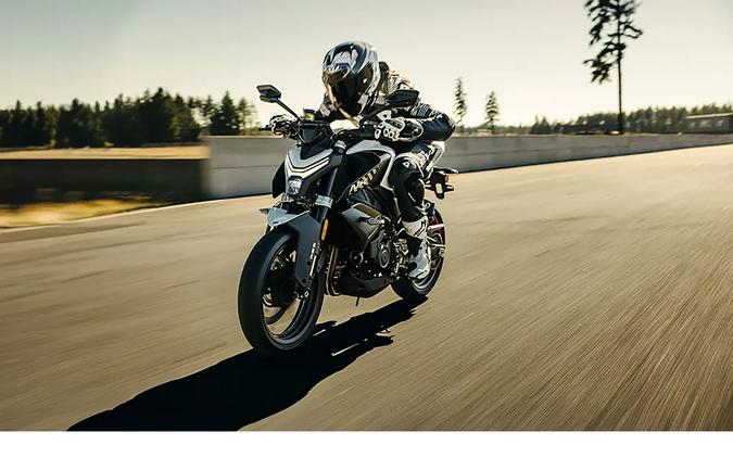 2025 CFMOTO 450NK