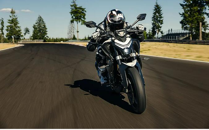 2025 CFMOTO 450NK