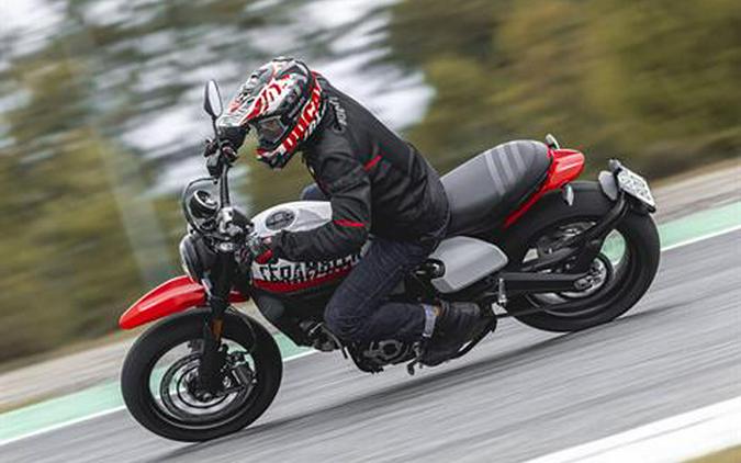 2022 Ducati Scrambler Urban Motard