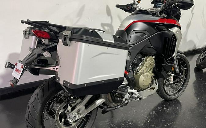 2023 Ducati Multistrada V4 Rally Brushed Aluminum & Matte Blac