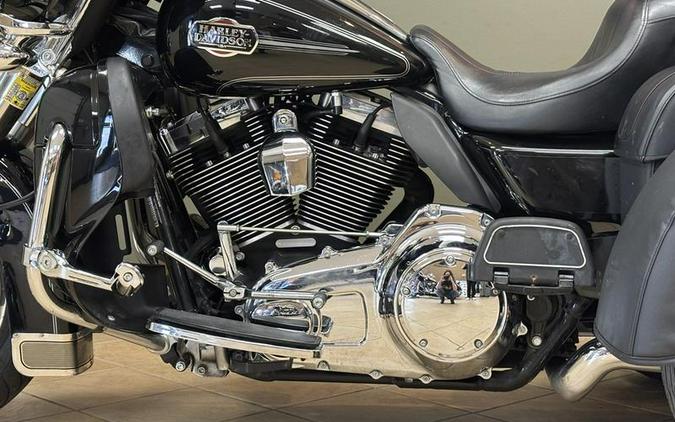 2011 Harley-Davidson® FLHTCUTG - Tri Glide® Ultra Classic®