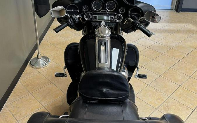2011 Harley-Davidson® FLHTCUTG - Tri Glide® Ultra Classic®