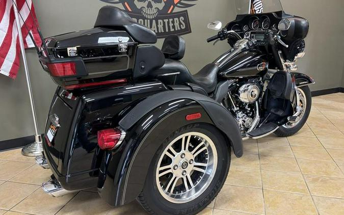 2011 Harley-Davidson® FLHTCUTG - Tri Glide® Ultra Classic®